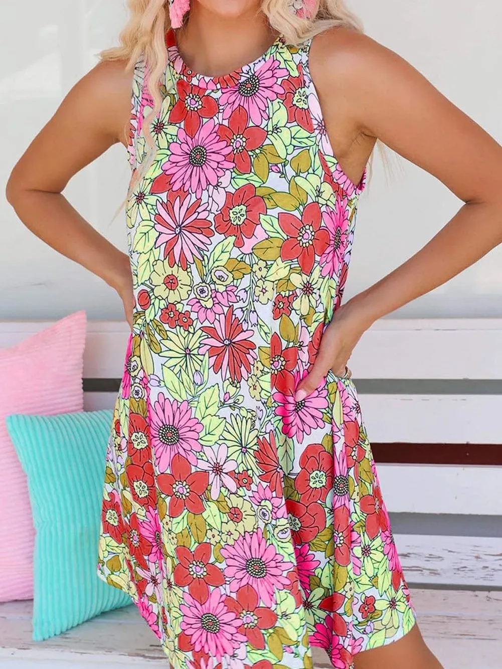 Boho Chic Green Floral Sleeveless Mini Dress