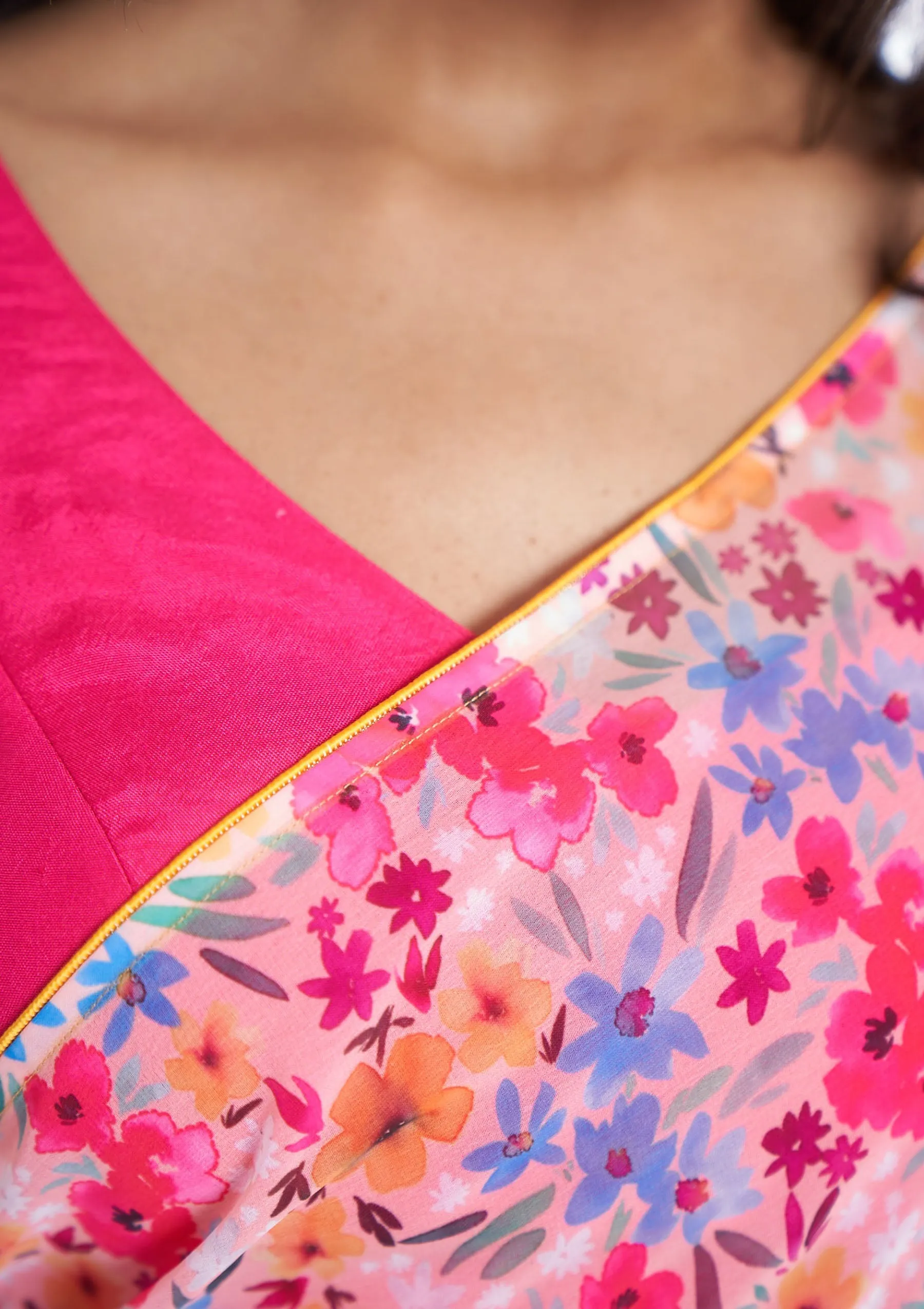 Ditsy Floral Printed Multicolored Georgette Saree With Co-ord Lace