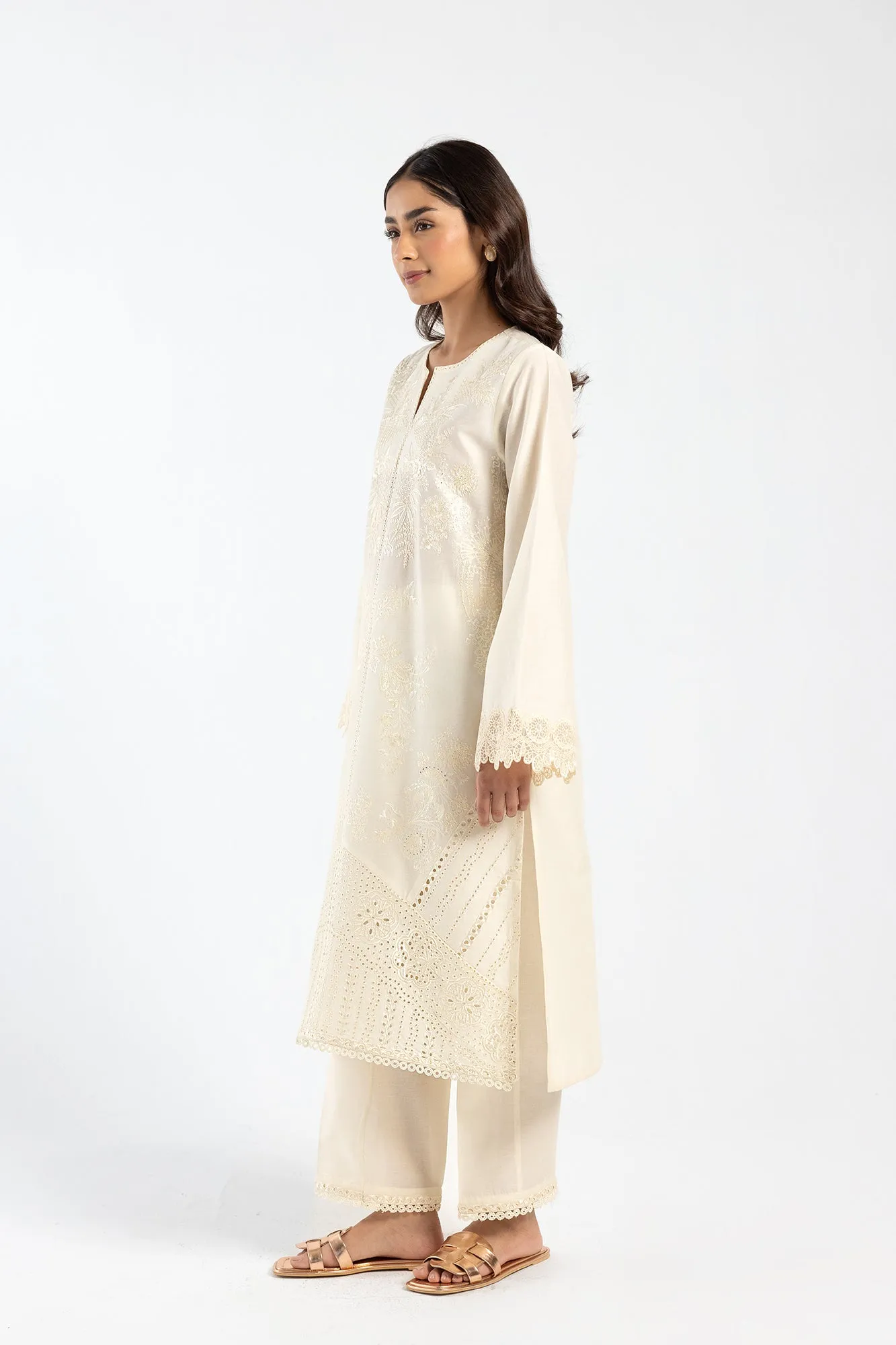 EMBROIDERED SUIT (E2351/103/002)