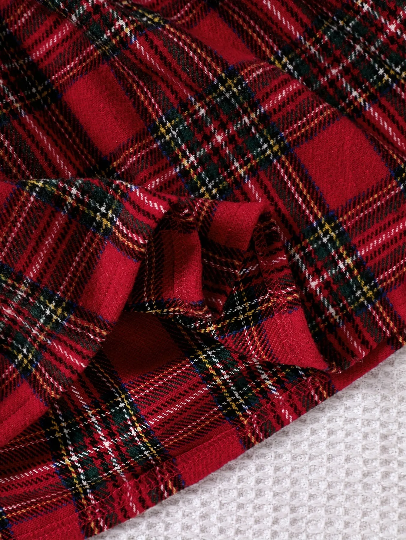 Girls' Festive Christmas Outfit: Cozy Reindeer Embroidered Plush Top & Red Plaid Skirt Set - Perfect for Fall/Winter