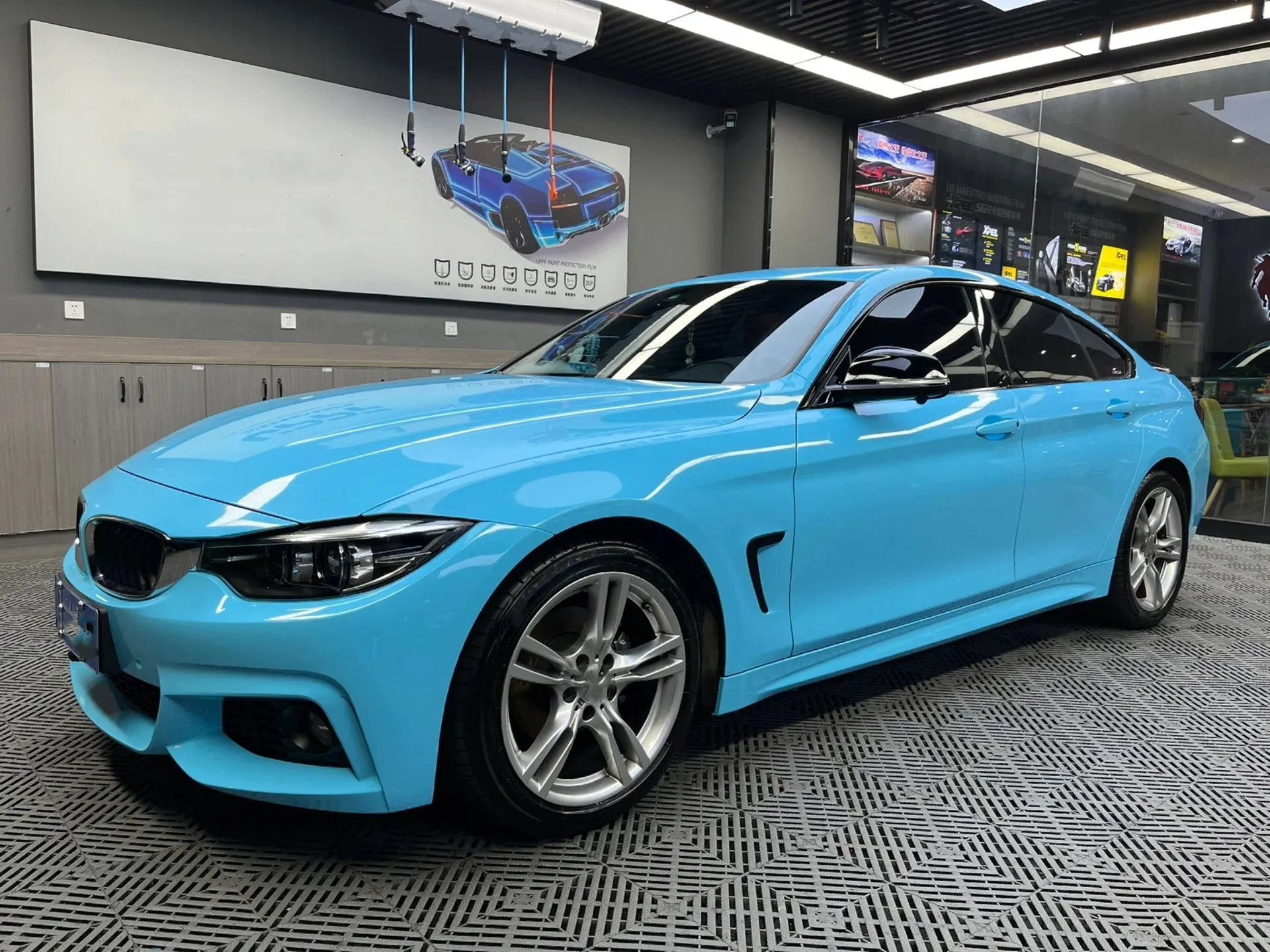 Gloss Sky Blue Vinyl Wrap